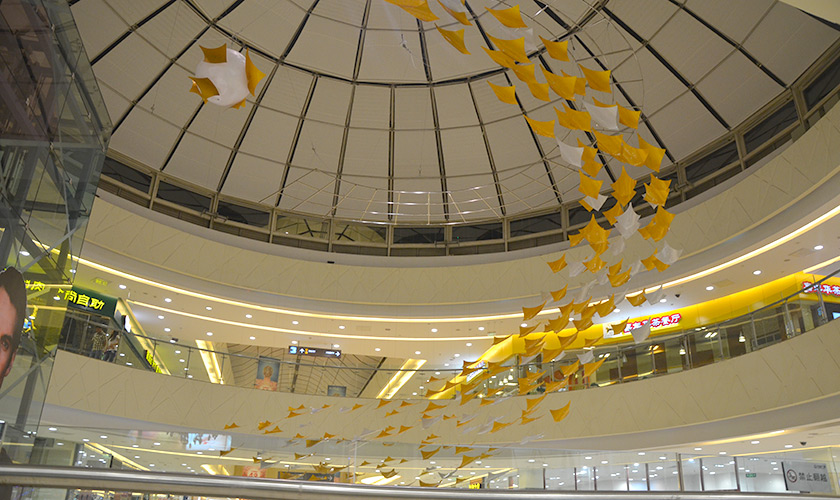 玻璃鋼景觀雕塑都有哪些材料？萬(wàn)程玻璃鋼景觀雕塑廠家為你解答