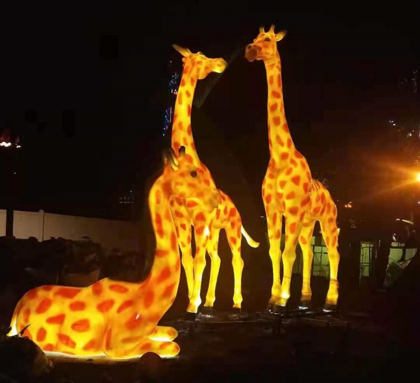 長(zhǎng)頸鹿雕塑